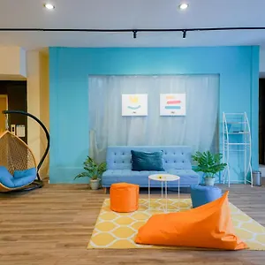 https://reddoorz-sunset-point-seminyak.hotelsseminyak.net
