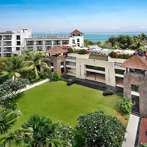 Pullman Bali Legian